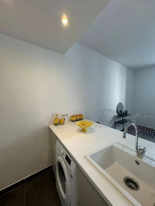 Apartment Charmant Et Spacieux Duplex Rue Paradis, Marseille France