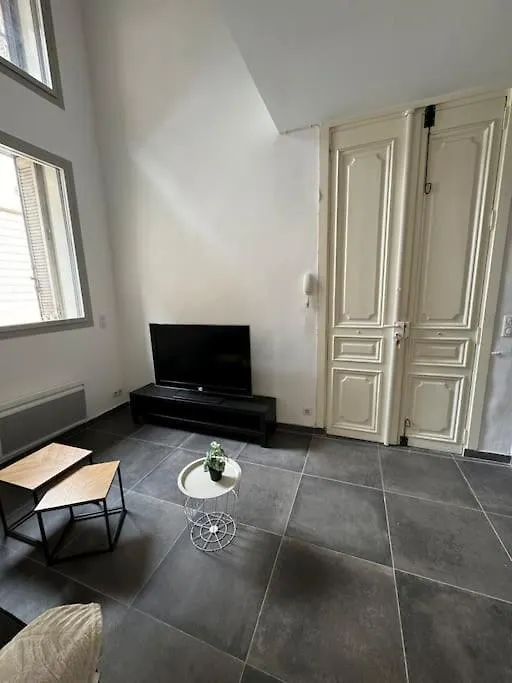 Apartmán Charmant Et Spacieux Duplex Rue Paradis, Marseille