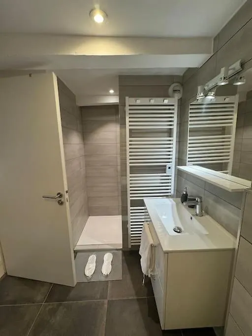 Charmant Et Spacieux Duplex Rue Paradis, Marseille 0*,