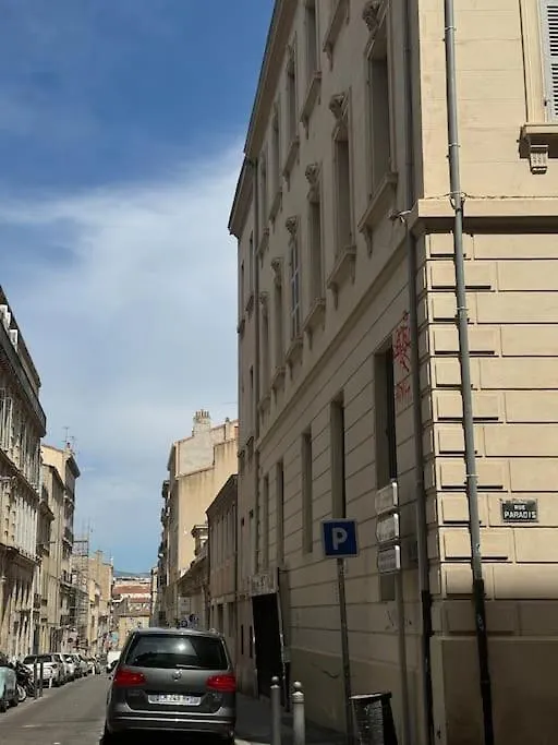 Charmant Et Spacieux Duplex Rue Paradis, Marseille